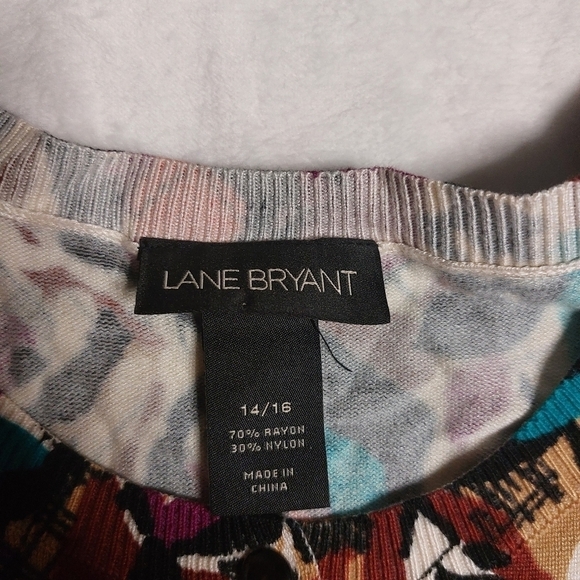 LANE Bryant WOMEN'S Abstract Floral 3/4 Sleeve Button Front Cardigan Size 14/16 - Picture 3 of 10